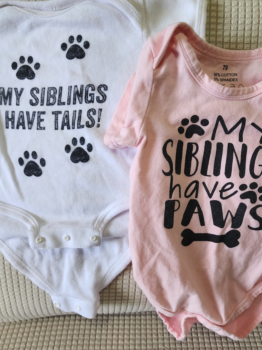 My Siblings Have Paws/Tails Baby Onesies - White & Pink 3M